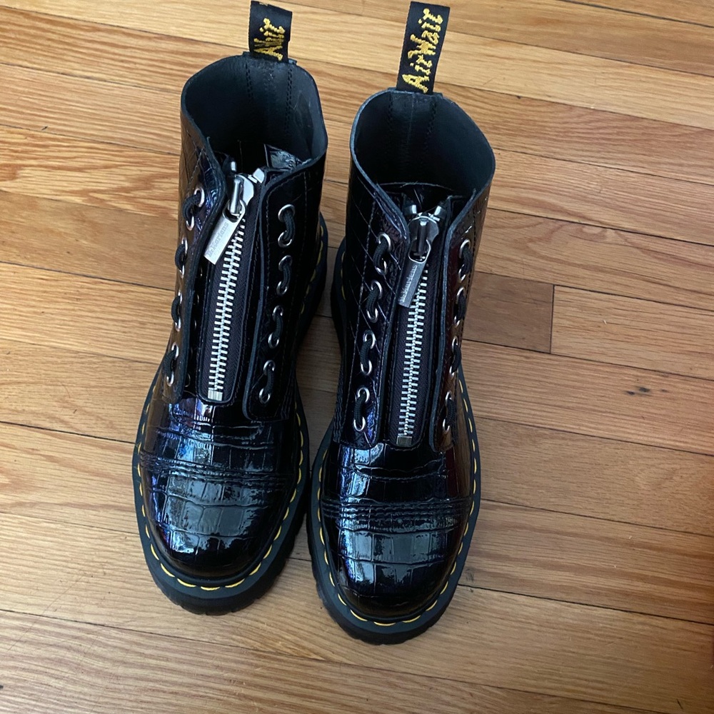 dr marten shoes